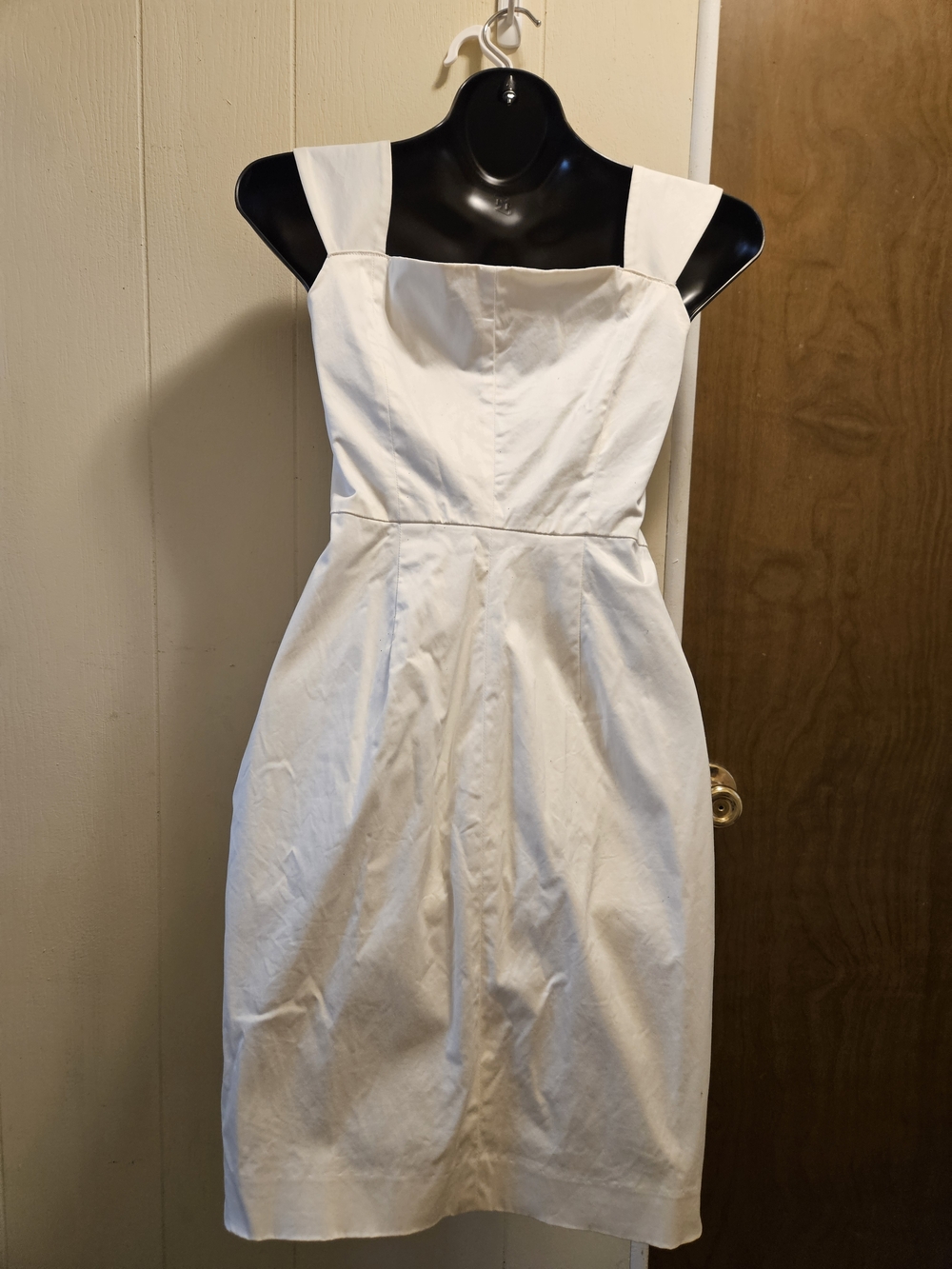 bebe White Sleeveless V-Front Midi Dress - Picture 4 of 5